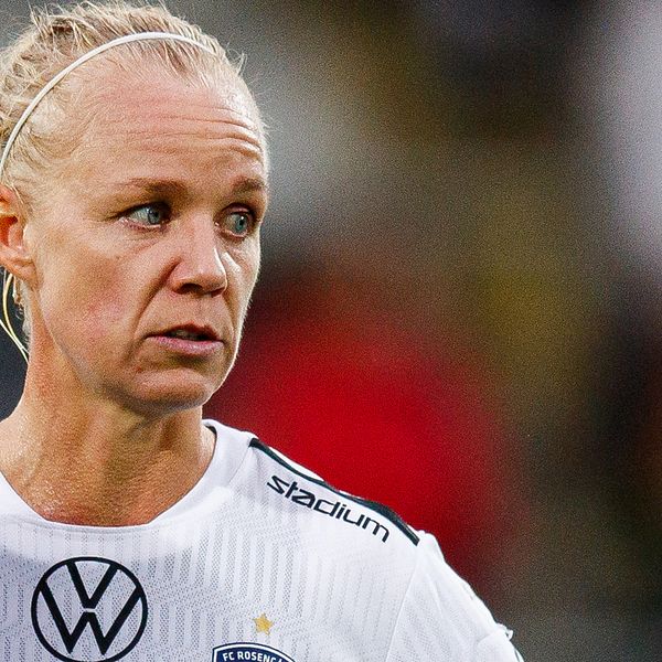 Caroline Seger missar VM-kvalsamlingen med landslaget.