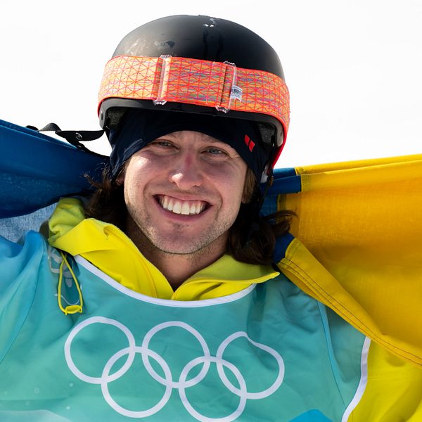 Henrik Harlaut tog OS-brons i big air.