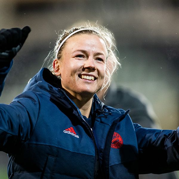 Hanna Glas nickade in 3-0 för sitt Bayern.