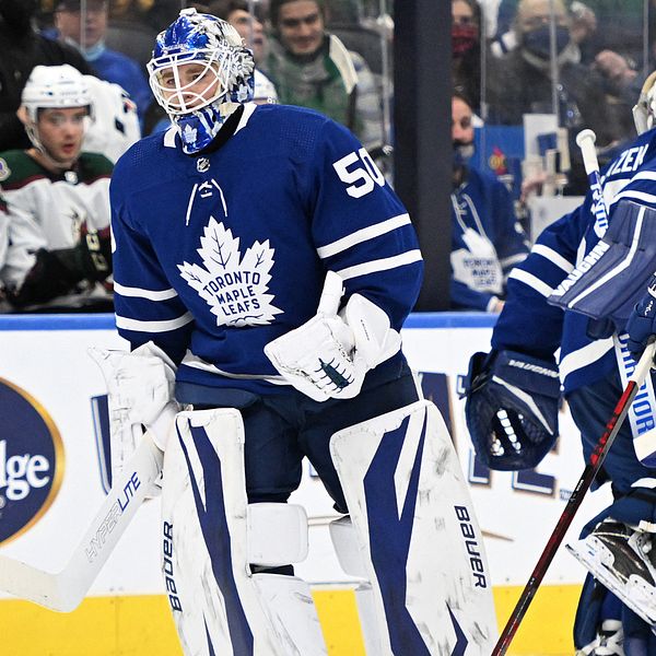 Erik Källgren imponerade i debuten för Toronto.