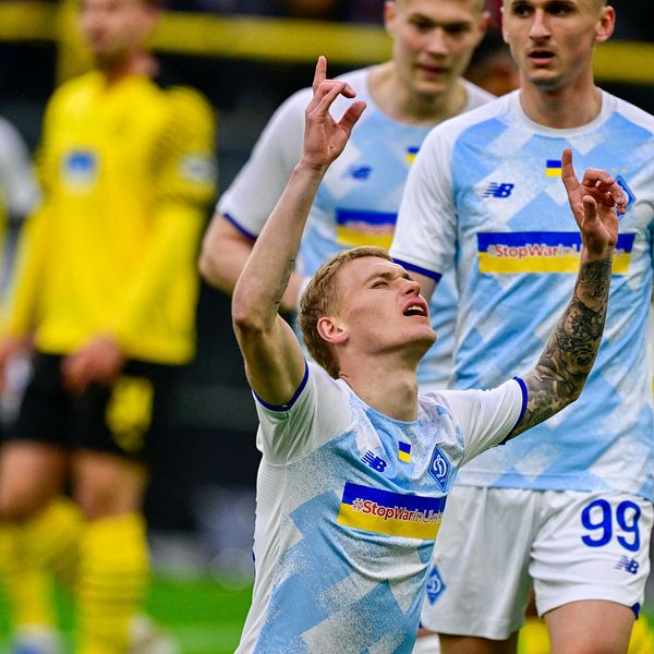 Dynamo Kievs mittfältare Vitaliy Buyalskyi i vänskapsmatchen mot Dortmund den 26 april 2022.