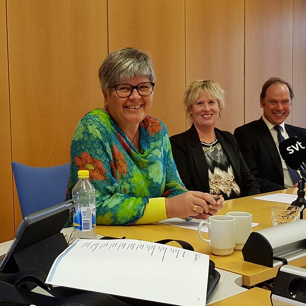 Den styrande alliansen strax efter valet 2018 avgjorts. Från vänster: Tommy Rydfeldt (L), Helene Andersson (C), regionordföranden Mikaela Waltersson (M) och Lars Gustafsson (KD).