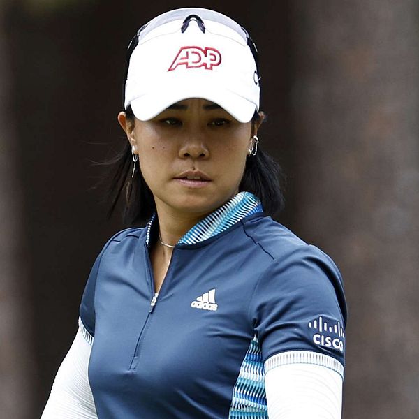 Golfspelaren Danielle Kang spelar US Open med en tumör i ryggraden.