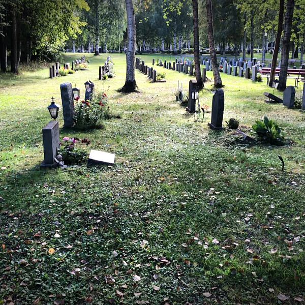 Kyrkogården på Örnäset.