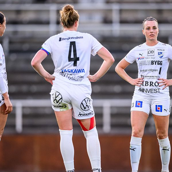 Kalmars Antoinette Jewel Williams, Paige Culver och Hallbera Gudny Gisladottir.