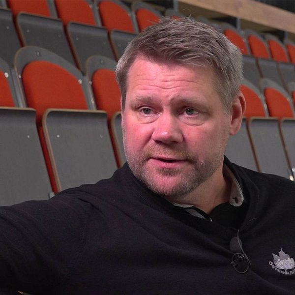 ÖIK:s tränare Kjell-Åke Andersson ser fram emot att säsongen nu äntligen drar igång.