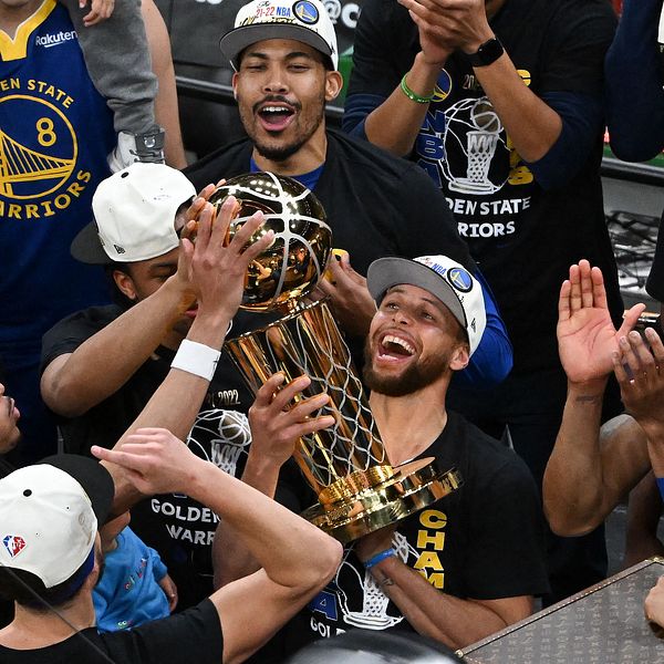 Golden State är NBA-mästare – stjärnan i tårar