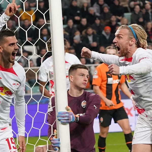 Emil Forsberg och Leipzig vidare till åttondelsfinal.