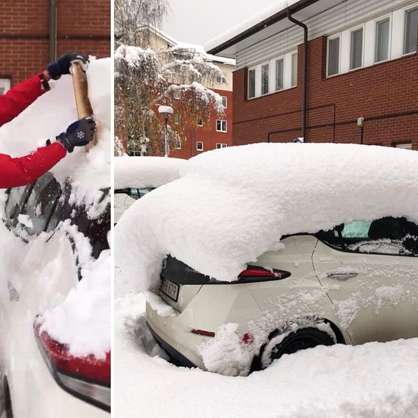 Sjuksköterska står framför snötäckt bil och försöker få bort snön med en matbricka.