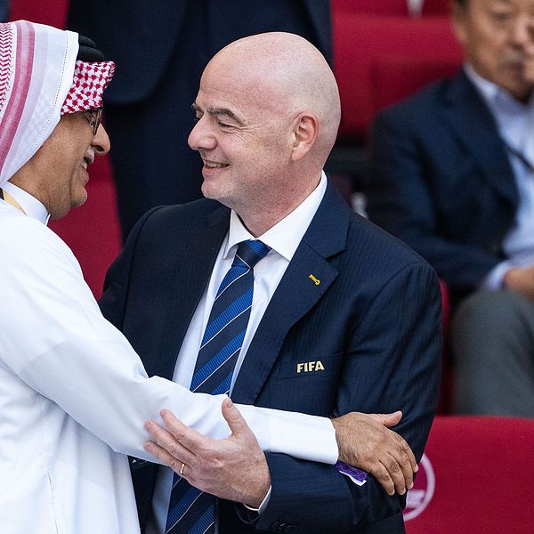 Gianni Infantino, Fifa, på plats i Qatar på England Iran.