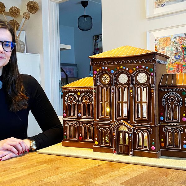 Sofia har byggt ett pepparkakshus varje år sedan hon flyttade till Lund – i år blev hennes kreation viral.