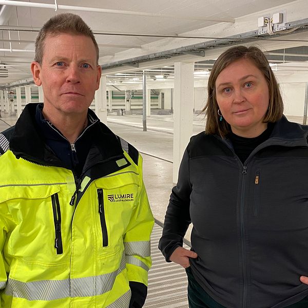 VA-chef Petra Viklund och Håkan Talludde, VA-ingenjör, på reningsverket Uddebo.
