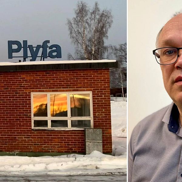Vd:n för Plyfa i Hassela, Fredrik Lenz, sitter med lite uppgiven syn på sitt kontor med glasögon och blåvit-rutig skjorta.