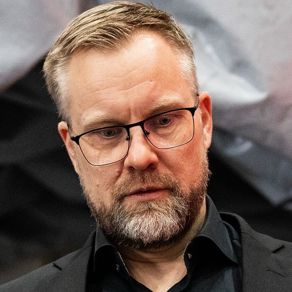 Mikko Manner får sparken av Brynäs.