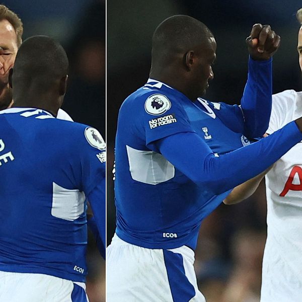 Abdoulaye Doucoure fick rött kort efter gruff med Harry Kane