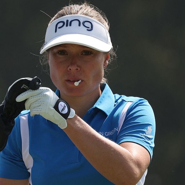Linnea Johansson leder på LPGA-touren.