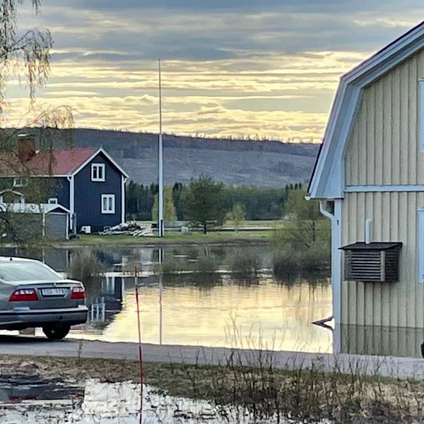 Bild från Juoksengi i Övertorneå kommun som drabbats hårt av översvämningarna.