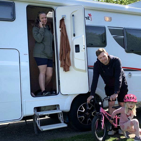 Familjen Jaconelli från Alingsås campar med husbil för första gången den här sommaren.