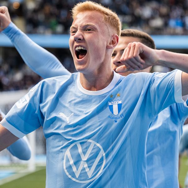 Malmö FF säljer jättetalangen Hugo Larsson.