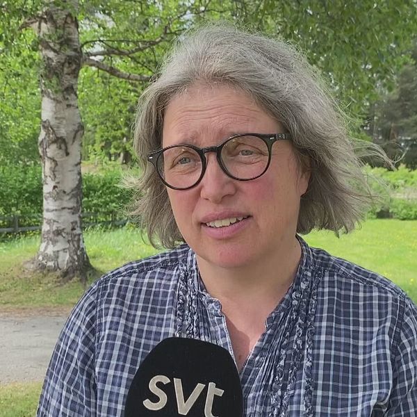 Lotta Fernlund tror inte hon kommer att kunna bo kvar i Västeråsen om en uranbrytning blir aktuell.