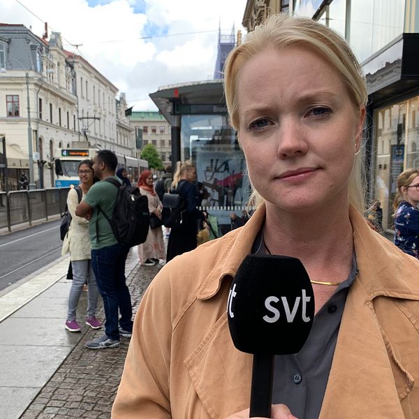 SVT-reporter i centrala Göteborg.