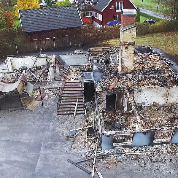 Den tidigare skolan i Kånna brändes ner innan den hann bli flyktingboende.
