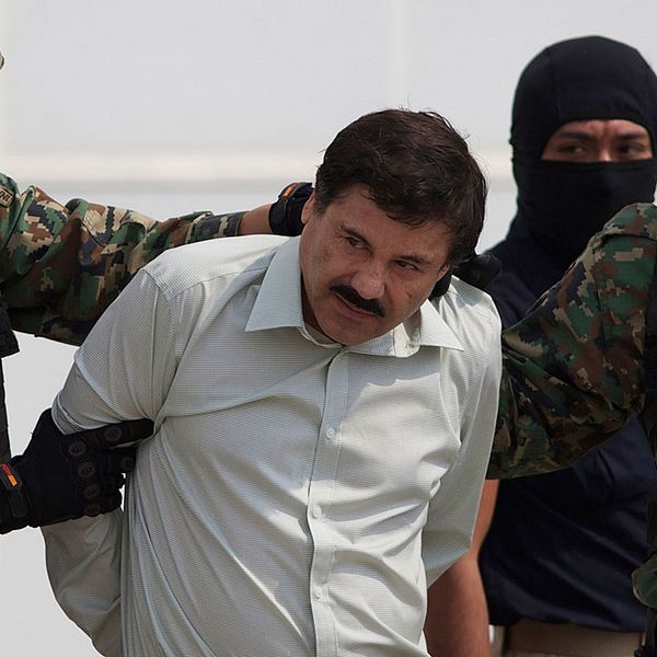Bilder från när Joaqín ”El Chapo” Guzmán greps i februari 2014.