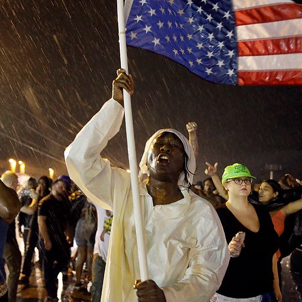 Ferguson skakades av våldsamma protester efter dödsskjutningen av Michael Brown.