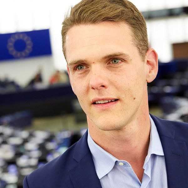 Christofer Fjellner (M) var på väg mot flygplatsen i Bryssel när säkerhetstjänsten larmade om bomben.