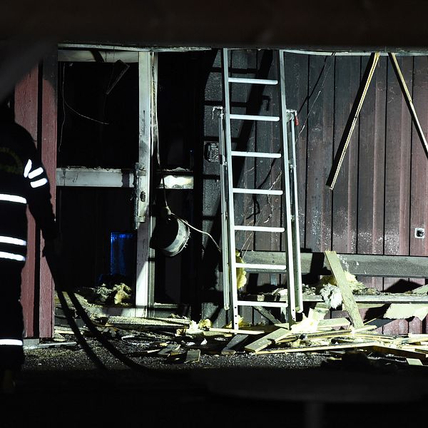 Förskolan Axet i Åkers styckebruk som var tänkt att bli asylboende brann ner till grunden natten till påskafton.