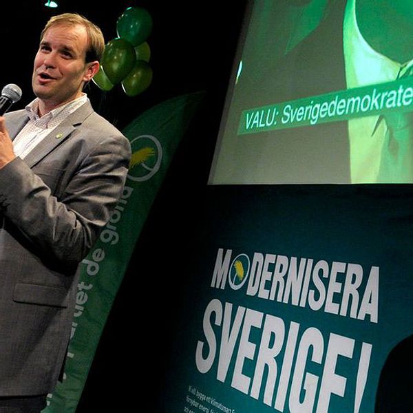 MP-topp ville pressa SVT – stängs av