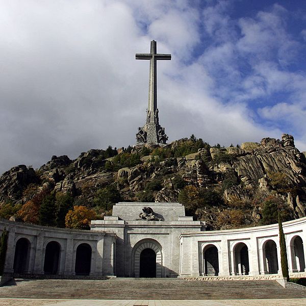 ”De stupades dal”, gravplatsen för Franco och tusentals offer från spanska inbördeskriget.