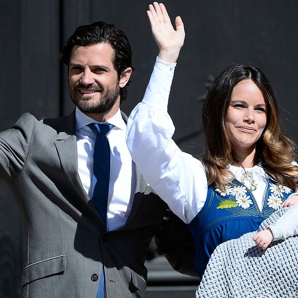 Prins Carl Philip, prinsessan Sofia och prins Alexander.