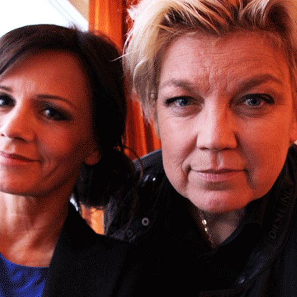 Lena Philipsson och Elisabeth Ohlson Wallin kuppar in konst i tv-rutan.