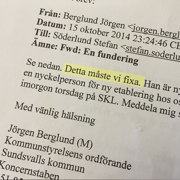 Jörgen Berglunds mejl om att låta en person gå före i förskolekön