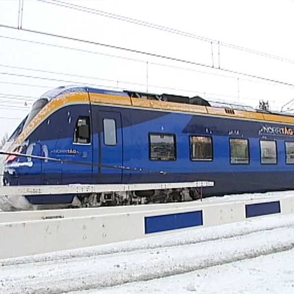 Tåg från Norrtåg vintertid.