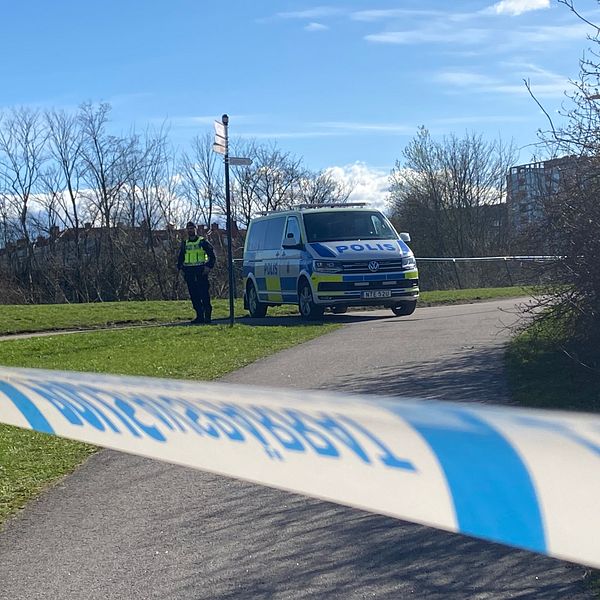 Polisavspärrning i Linköping efter att ett misstänkt farligt föremål hittats