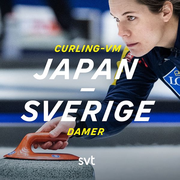 Curling-match, Japan vs Sverige damer, SVT-logotyp, spelare skickar en curlingsten.