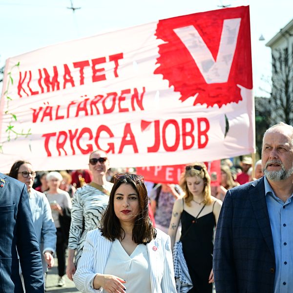 Första maj-tåg Vänsterpartiet, Nooshi Dadgostar och Jonas Sjöstedt