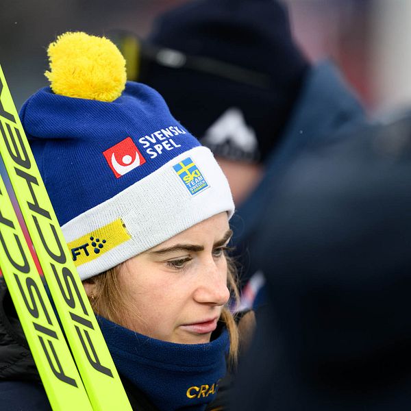 Ebba Andersson har fått en tuff start på Tour de Ski.