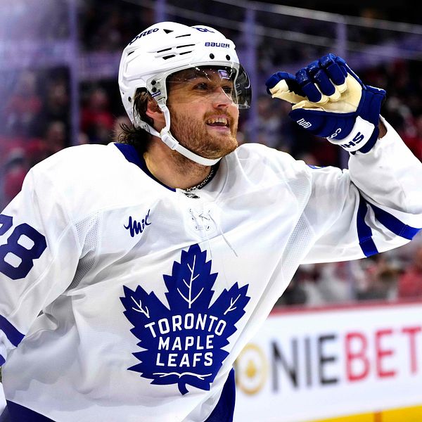 William Nylander i Toronto Maple Leafs-tröjan.