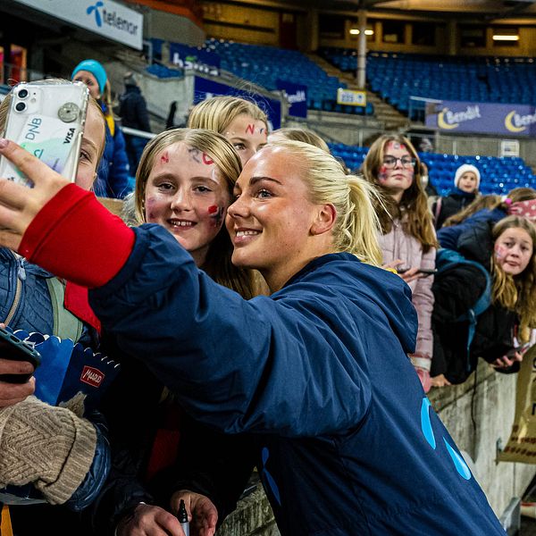 Cathinka Tandberg har fått göra debut i det norska landslaget efter succén i damallsvenskan.