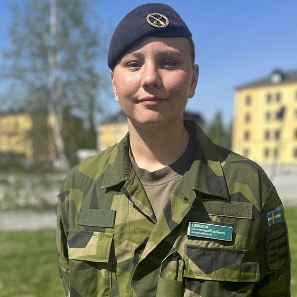 Här ser man årets bäste soldat – Stina Lindholm.
