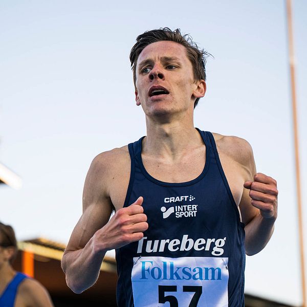 Andreas Almgren gör en satsning på 10 000 meter till EM och OS till sommaren.