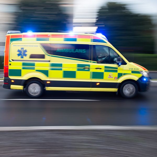 En ambulans i rörelse