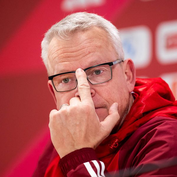 Förbundskapten Janne Andersson tycker det är olyckligt att Österrike spelar innan Sverige