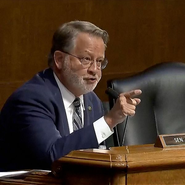 Dag Blanck vittnar i amerikansk kongress om Trumps Iran-krig