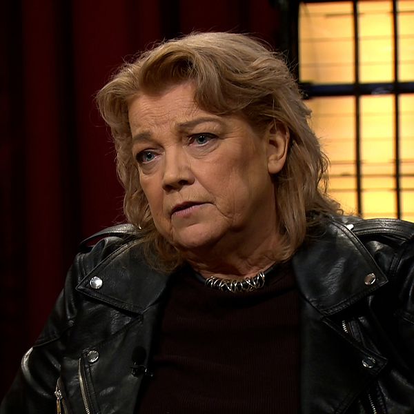 Elisabeth Ohlson intervjuas.