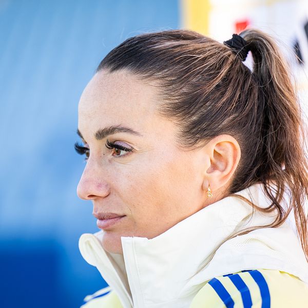 Kosovare Asllani