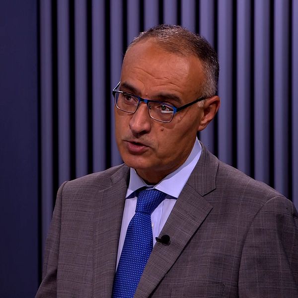 Mellanösternexperten Alexander Atarodi i Aktuellt-studion